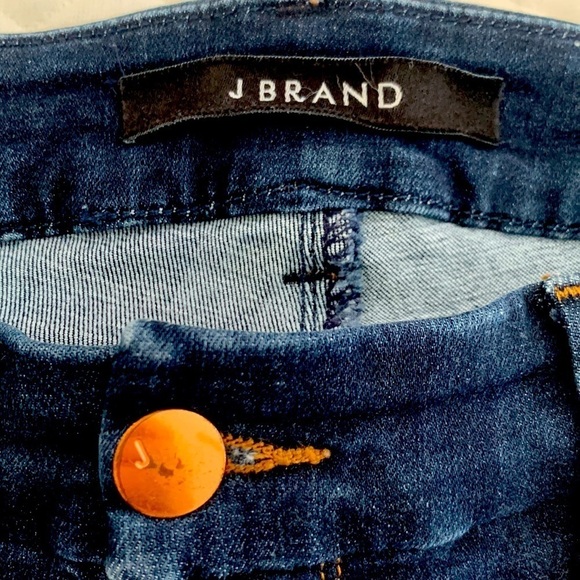 J Brand Women’s Jeans (Night Shadow) Dark Indigo Wash. Cuffed. Size 29 - Picture 7 of 12